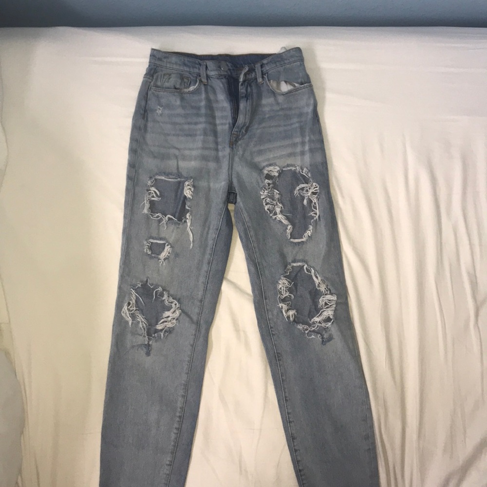 Mom Jeans - Picture 1 of 3